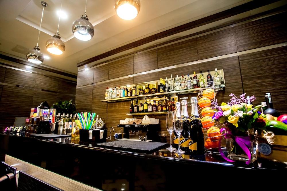 West Shine Hotel Baku Eksteriør billede