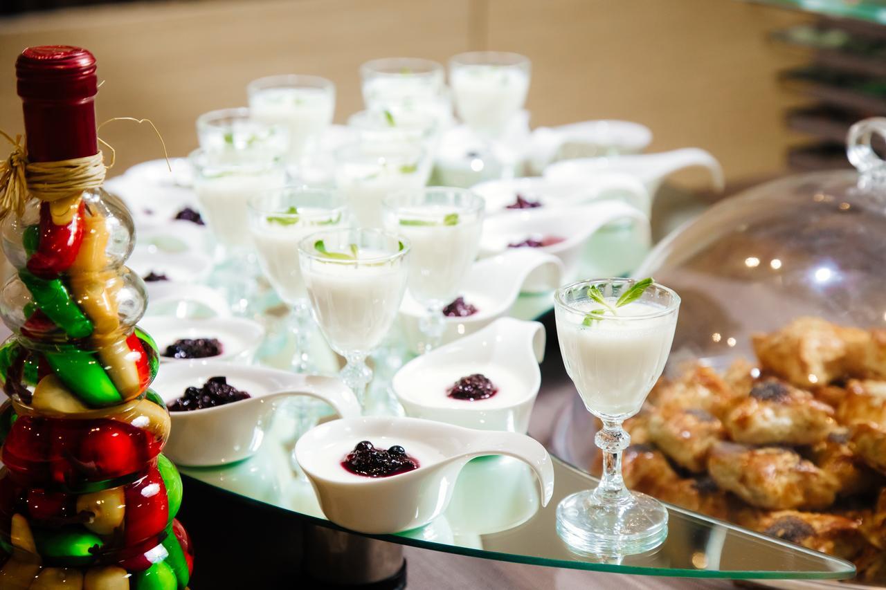 West Shine Hotel Baku Eksteriør billede