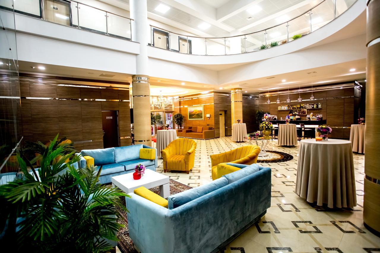 West Shine Hotel Baku Eksteriør billede